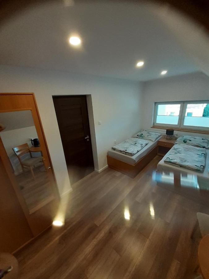 Agat Pokoje Goscinne Apartamenty Pobierowo Exterior foto