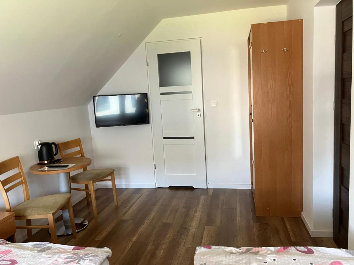 Agat Pokoje Goscinne Apartamenty Pobierowo Exterior foto