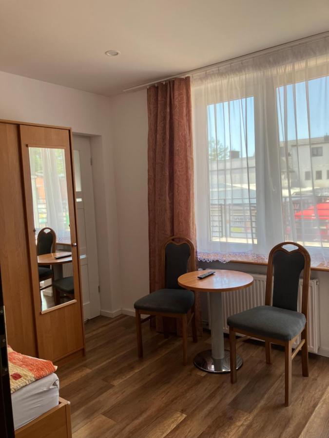 Agat Pokoje Goscinne Apartamenty Pobierowo Exterior foto